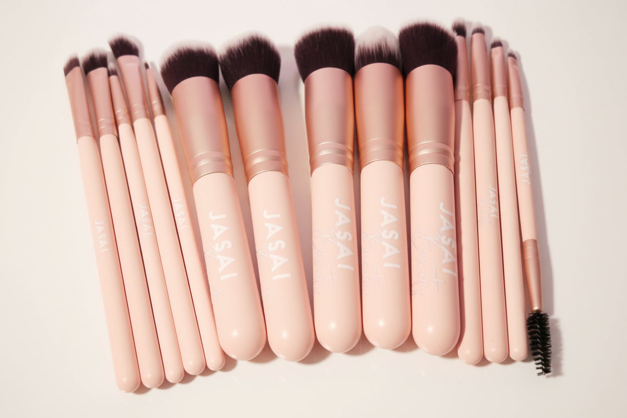 Flawless brush set